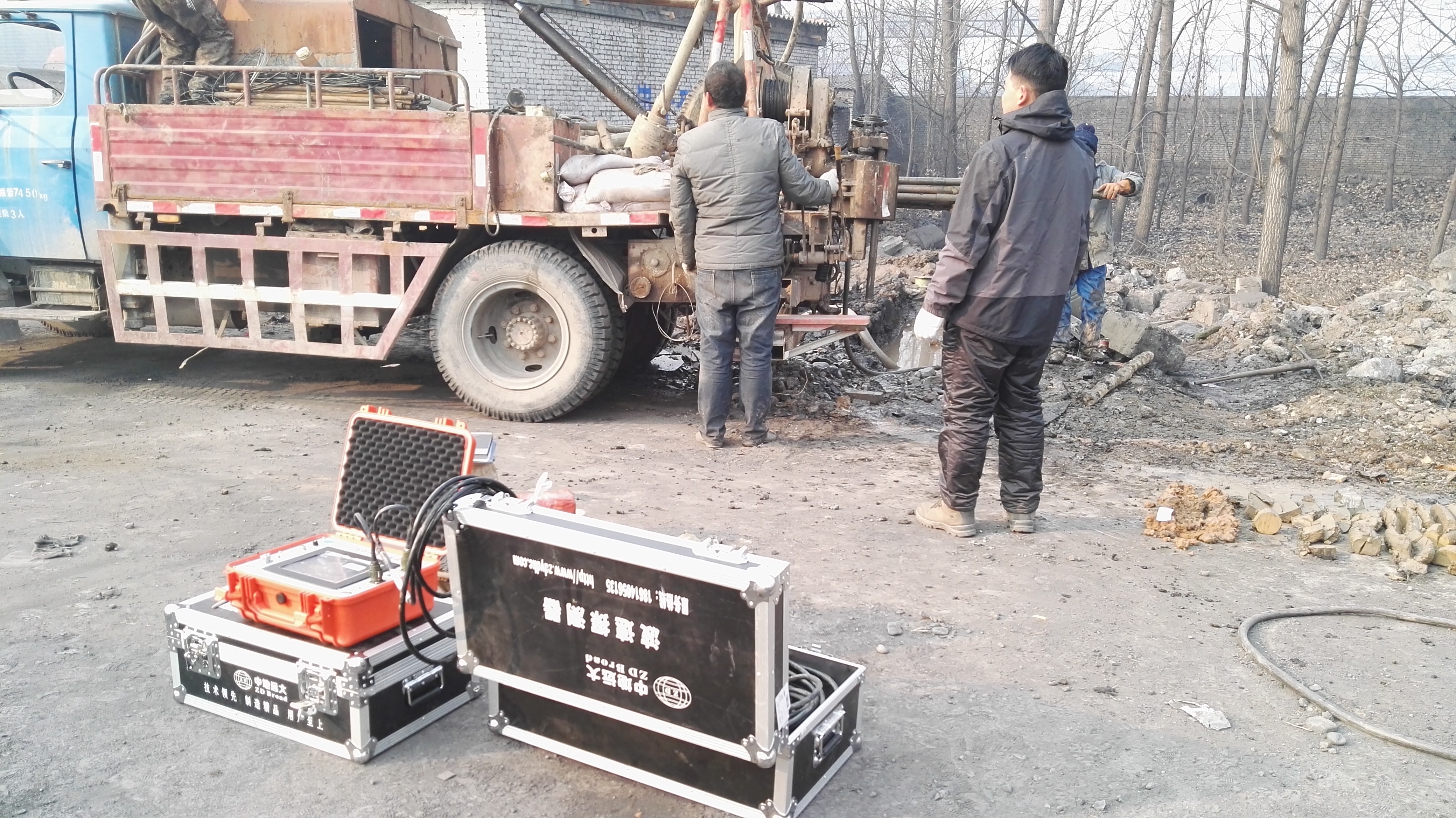 洛陽水庫波速測試現(xiàn)場